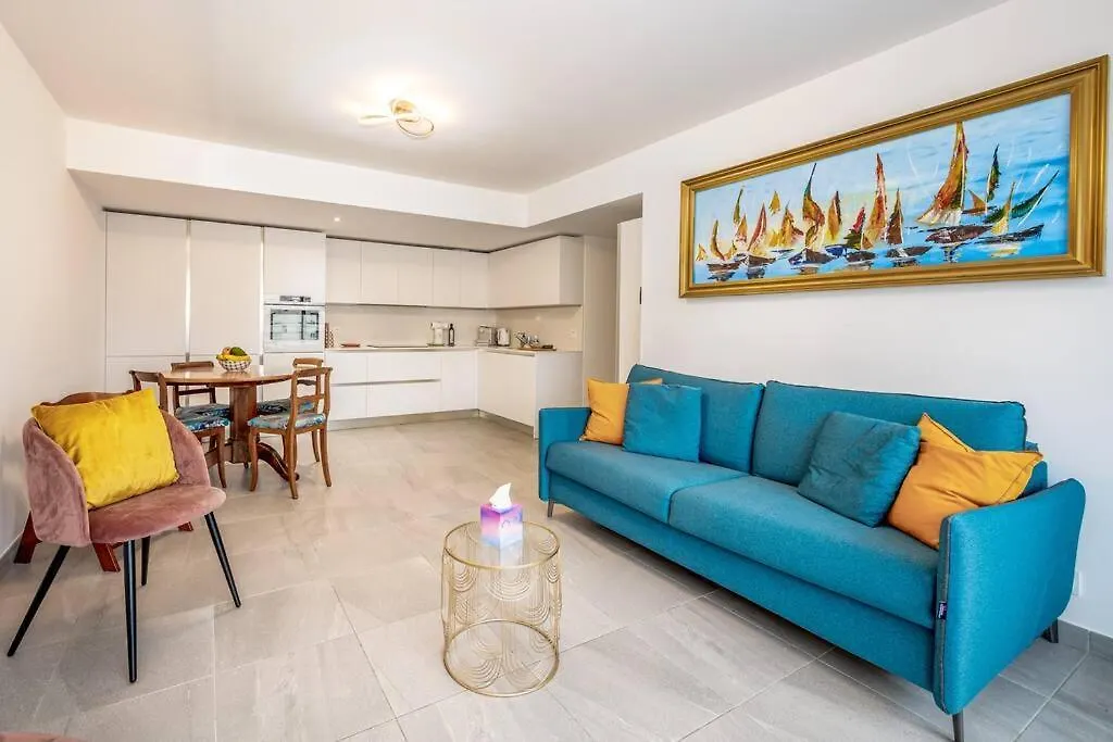 Juan Les Pins Two Bed Apt Beach Access Antibes Apartament
