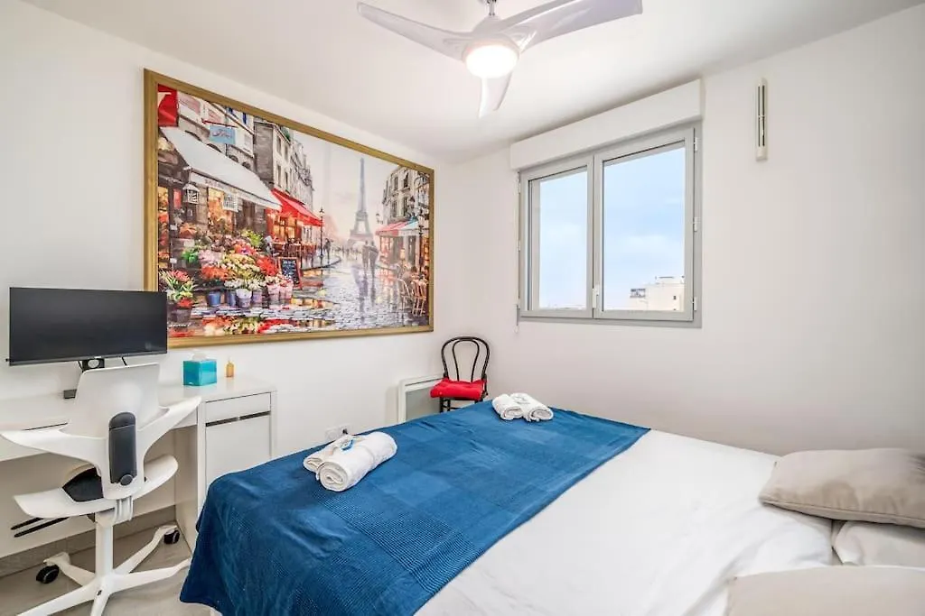 Juan Les Pins Two Bed Apt Beach Access Antibes